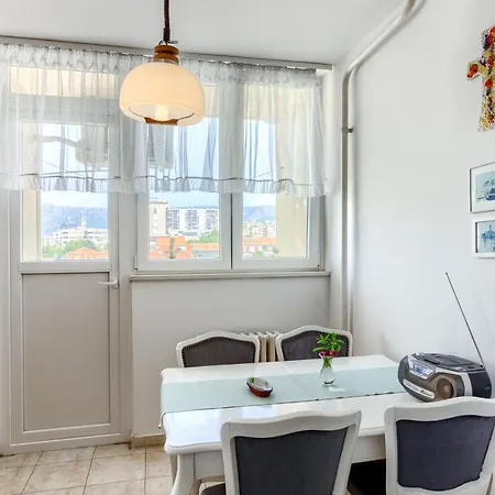 Magical View Apartment Split