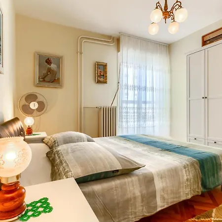 Magical View * Σπλιτ