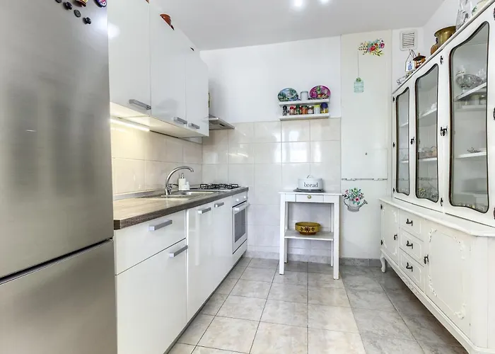 Magical View شقة *