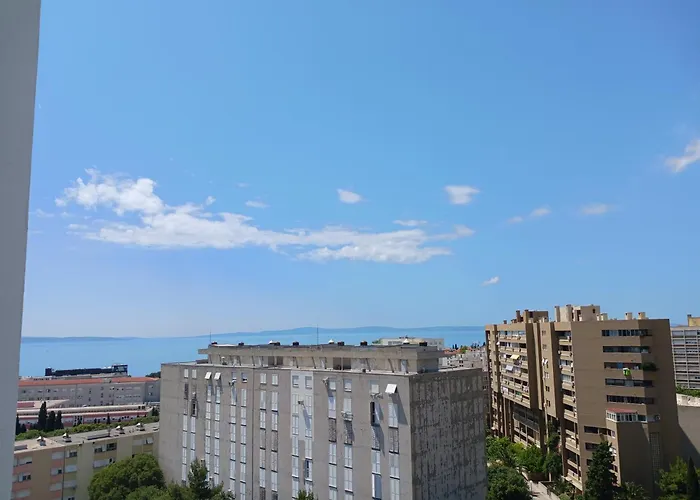 Magical View * سبليت